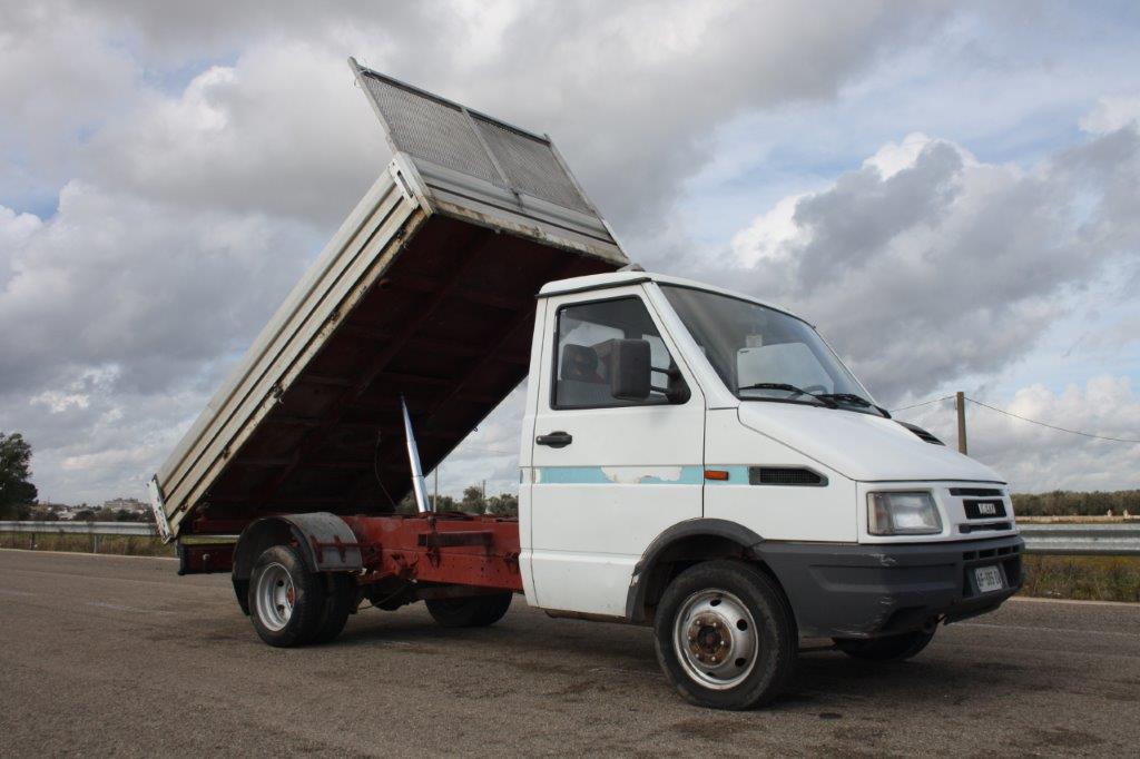 Camion Usati Per Patente B Fino A 35 Quintali - Camion Ricciato